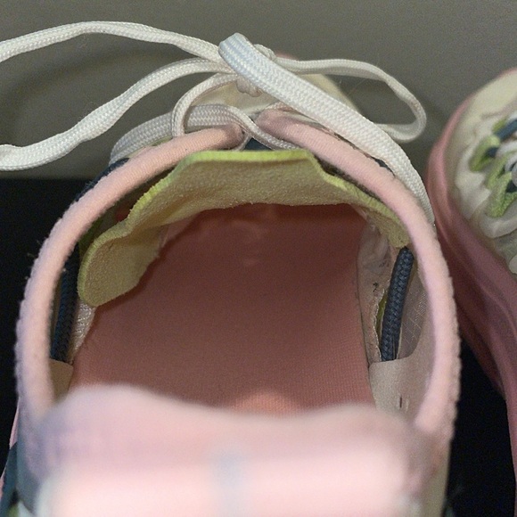 Sorel Kinetic Breakthru Tech Sneaker. Size 8.5. - Picture 8 of 13